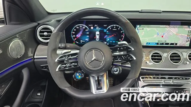 Mercedes-Benz E-Class 2021 — фото 13