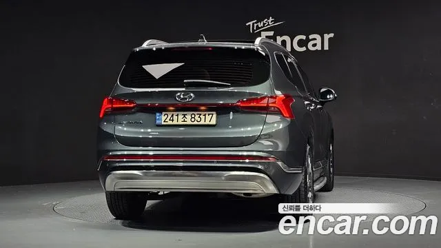 Hyundai Santafe 2022 — фото 4