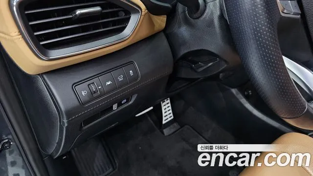 Hyundai Santafe 2022 — фото 14