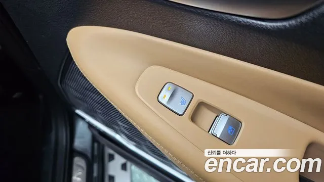 Hyundai Santafe 2022 — фото 20
