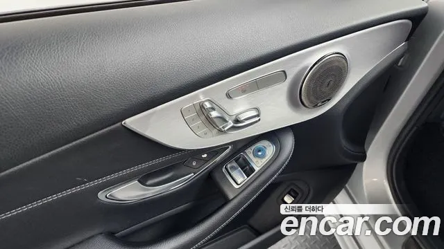 Mercedes-Benz C-Class 2016 — фото 18