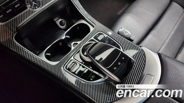 Mercedes-Benz C-Class 2016 — фото 19