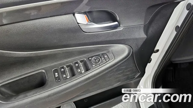 Hyundai Santafe 2023 — фото 14