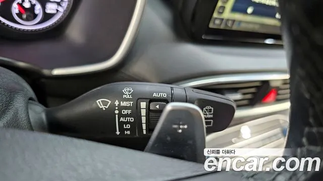 Hyundai Santafe 2023 — фото 16