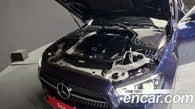 Mercedes-Benz E-Class 2021 — фото 6