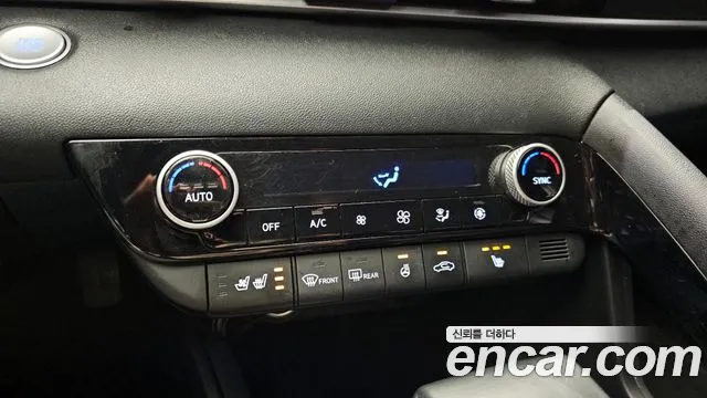 Hyundai AVANTE 2021 — фото 18