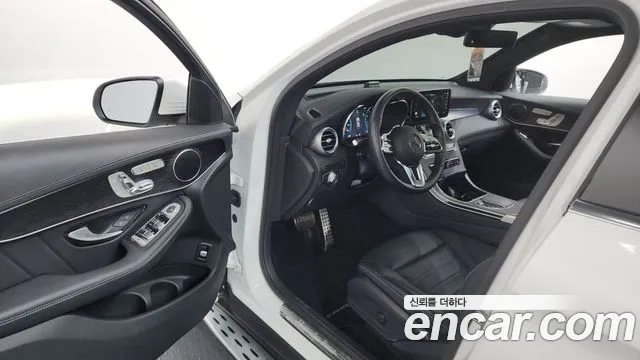 Mercedes-Benz GLC-Class 2023 — фото 10