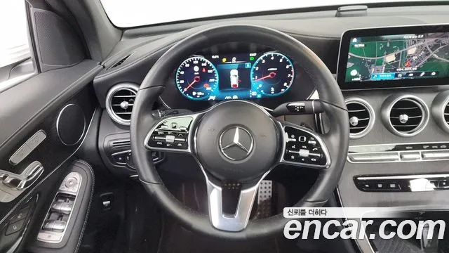 Mercedes-Benz GLC-Class 2023 — фото 13