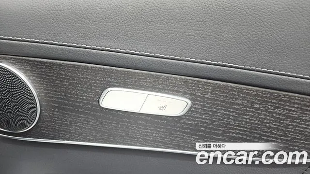 Mercedes-Benz GLC-Class 2023 — фото 19