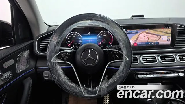 Mercedes-Benz GLE-Class 2025 — фото 13