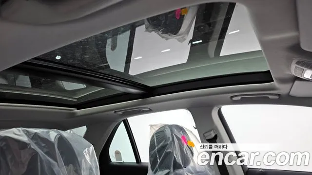 Mercedes-Benz GLE-Class 2025 — фото 18