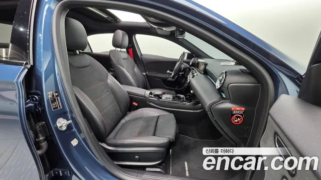 Mercedes-Benz A-Class 2023 — фото 10