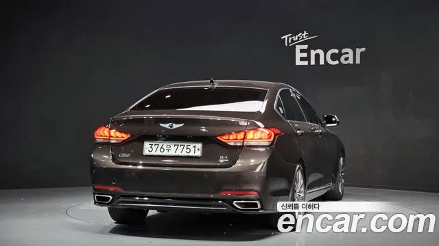 Genesis G80 2017 — фото 4