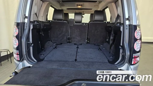 Land Rover Discovery 2014 — фото 20