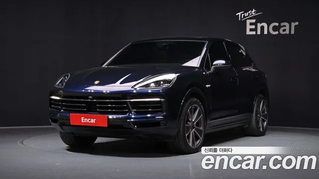 Porsche Cayenne 2020 — фото 1