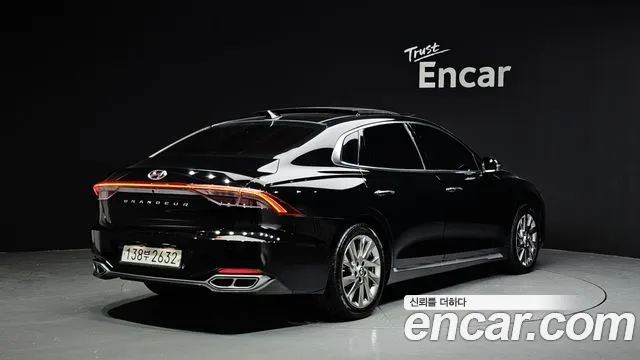 Hyundai Grandeur 2022 — фото 2