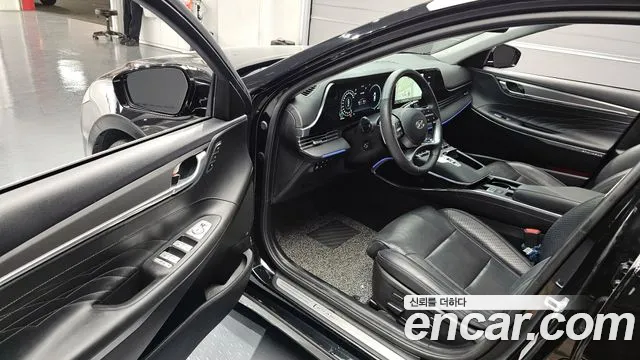 Hyundai Grandeur 2022 — фото 10