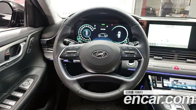Hyundai Grandeur 2022 — фото 13