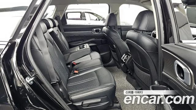 Kia Sorento 2022 — фото 12