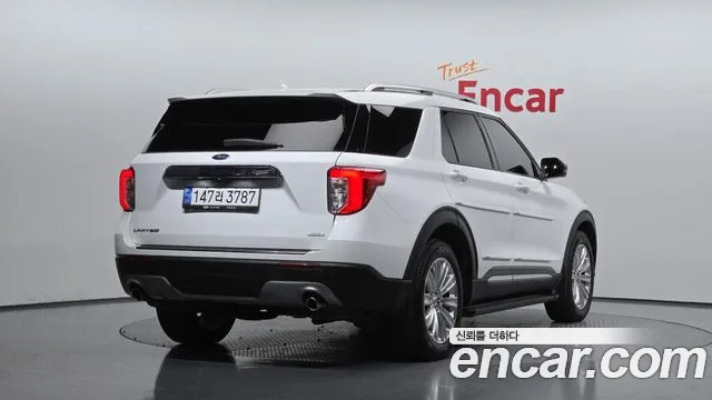 Ford Explorer 2020 — фото 2