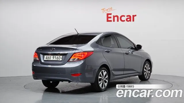 Hyundai Accent 2015 — фото 2