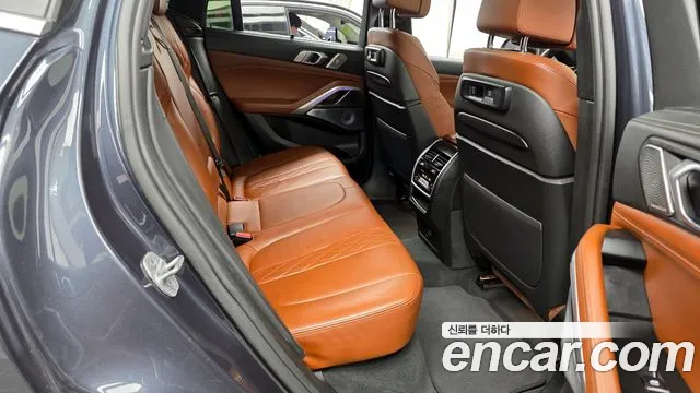 BMW X6 2021 — фото 12