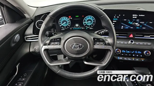 Hyundai AVANTE 2021 — фото 14