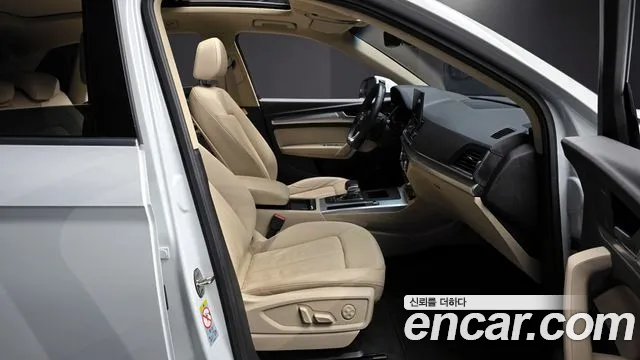 Audi Q5 2022 — фото 10