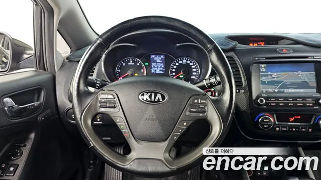 Kia K3 2014 — фото 13