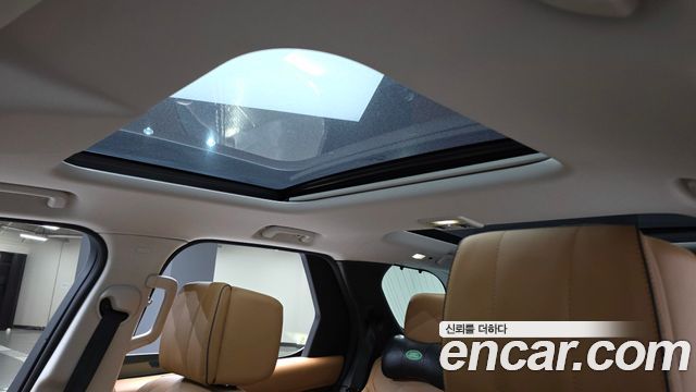 Land Rover Discovery 2017 — фото 19