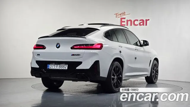 BMW X4 2022 — фото 2
