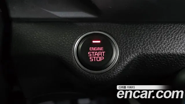 Kia Stonic 2018 — фото 18