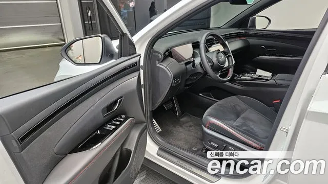 Hyundai Tucson 2023 — фото 11