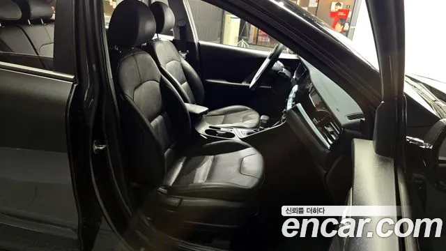 Kia Niro 2022 — фото 12