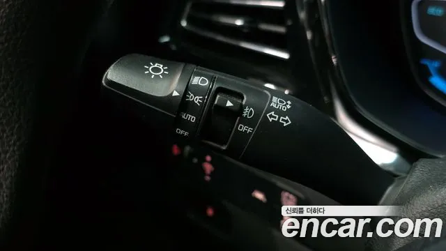 Kia Niro 2022 — фото 16