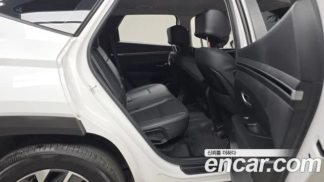 Hyundai Tucson 2022 — фото 12