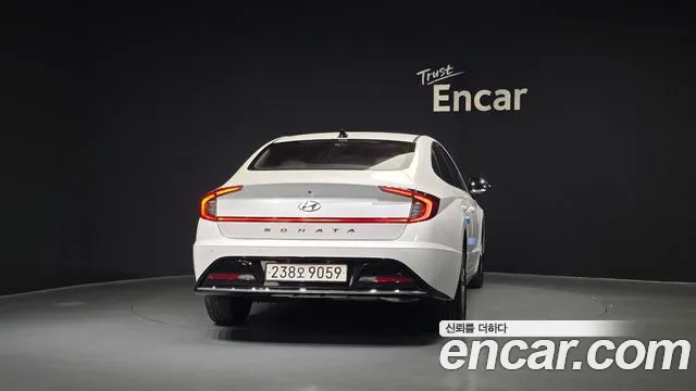 Hyundai Sonata 2022 — фото 4