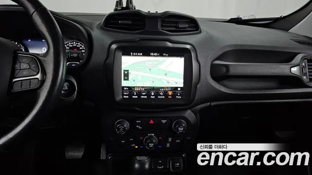 Jeep Renegade 2019 — фото 14