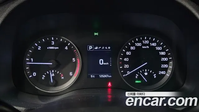 Hyundai Tucson 2017 — фото 8