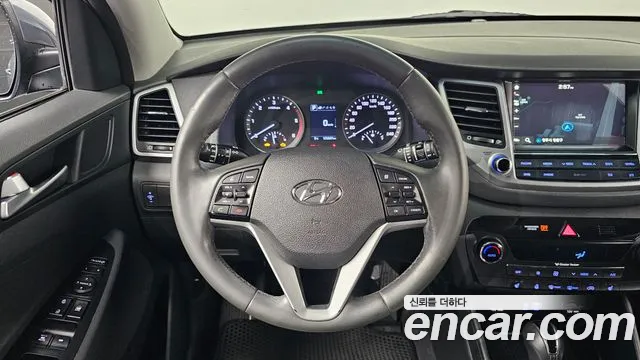Hyundai Tucson 2017 — фото 15