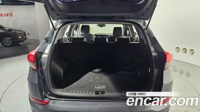 Hyundai Tucson 2017 — фото 20