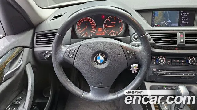 BMW X1 2012 — фото 13