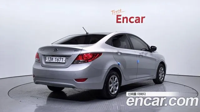 Hyundai Accent 2011 — фото 2