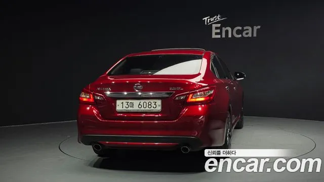 Nissan Altima 2018 — фото 4