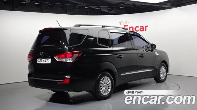 KG_Mobility_Ssangyong KORANDO 2014 — фото 2