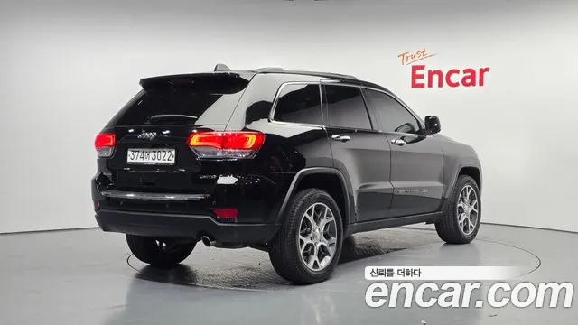 Jeep Cherokee 2019 — фото 2