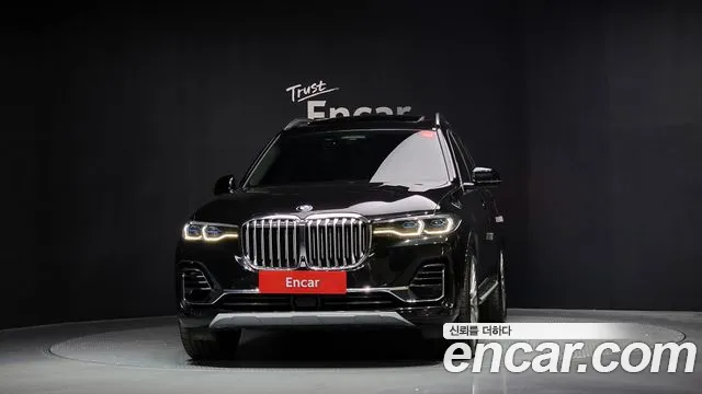 BMW X7 2021 — фото 3