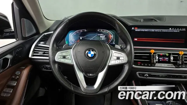 BMW X7 2021 — фото 13