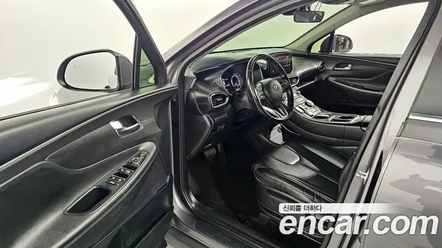 Hyundai Santafe 2023 — фото 10