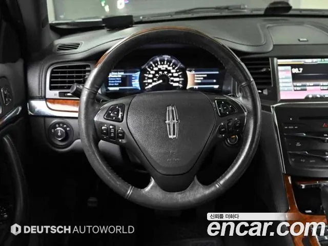 Lincoln MKS 2014 — фото 13